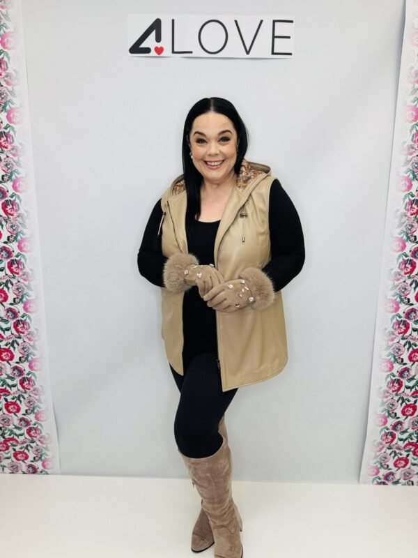 'L' Pleather hooded gilet